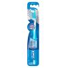 Oral-B® ProExpert CrossAc...