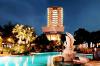 Long Beach Garden Hotel &...