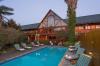 The Knysna Log Inn
